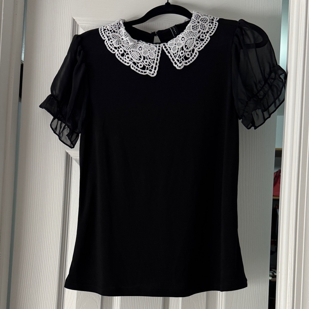 Elegant Black Top with Lace Collar
